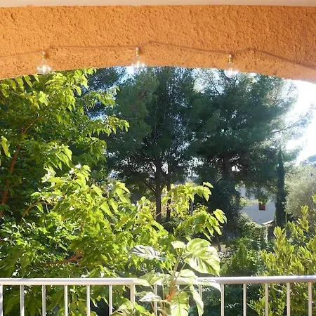شقة Studio Cosy Au Calme Dans La Pinede